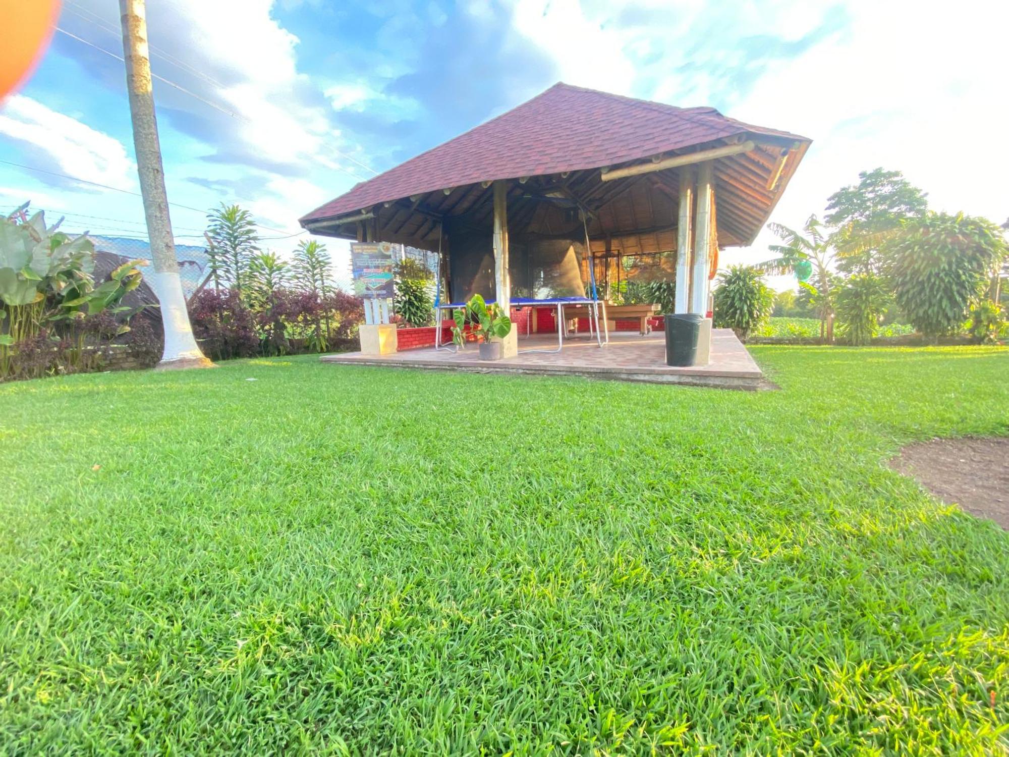 Finca Hotel Los Cocos Montenegro Exterior foto